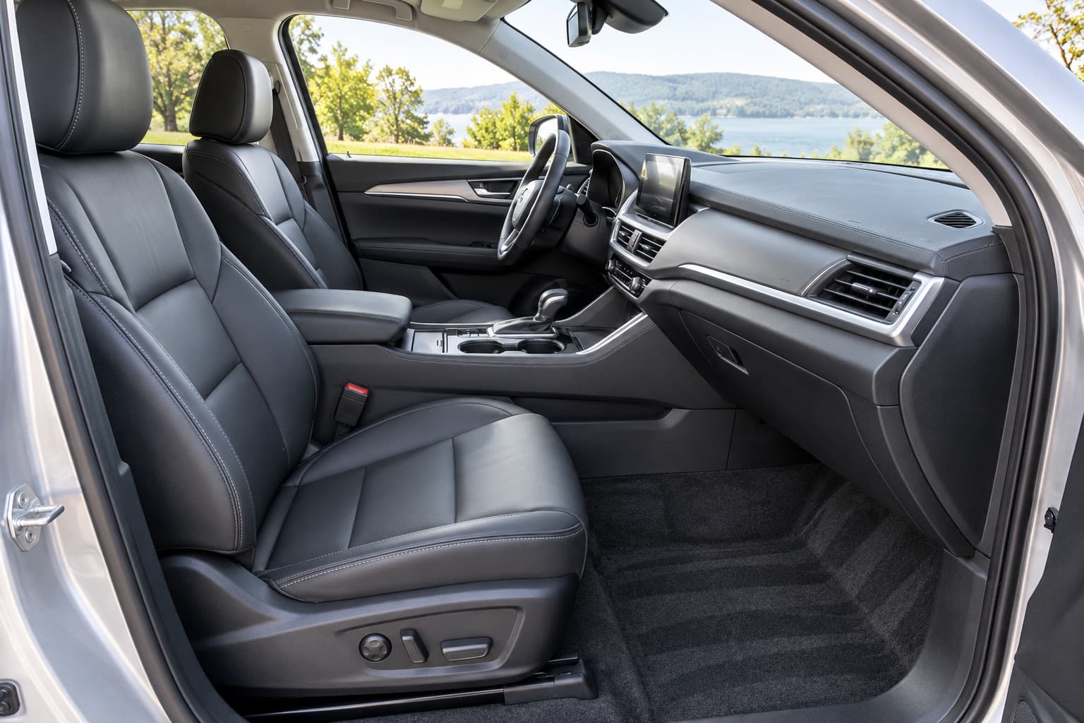 Interior deep clean — after